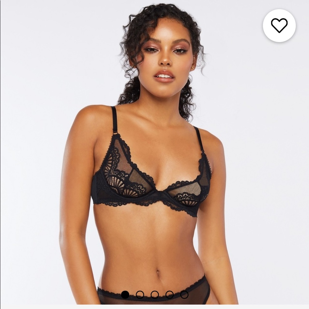 Savage x black bra